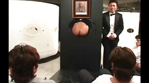 મેન fucked લેસ્બિયન્સ, જેમાંથી એક dominatrix હતી. બીપી સેકસી વીડીયો ફૂલ એચડી